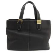 Pre-owned Leather handbags