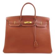 Pre-owned Leather handbags