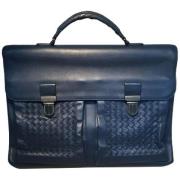 Pre-owned Leather briefcases