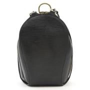 Pre-owned Leather backpacks