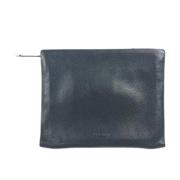 Pre-owned Leather clutches