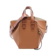 Pre-owned Leather handbags