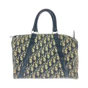 Pre-owned Canvas handbags