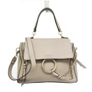 Pre-owned Leather handbags