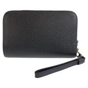 Pre-owned Leather clutches