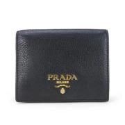 Pre-owned Leather wallets