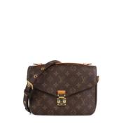 Pre-owned Leather louis-vuitton-bags