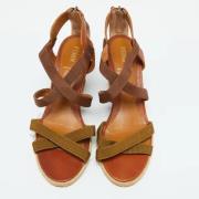 Pre-owned Fabric sandals