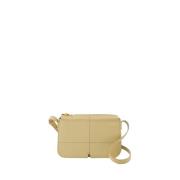 Beige Skinn Crossbody-veske med Magnetisk Lukking