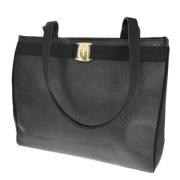 Pre-owned Leather handbags