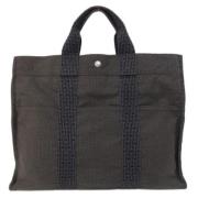 Pre-owned Canvas handbags