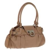 Pre-owned Leather handbags