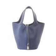 Pre-owned Leather shoulder-bags