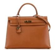 Pre-owned Leather handbags