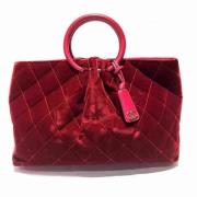 Pre-owned Fabric handbags