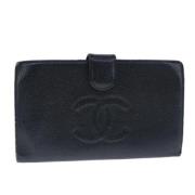 Pre-owned Leather wallets