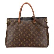 Pre-owned Leather louis-vuitton-bags