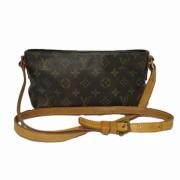 Pre-owned Canvas crossbody-bags