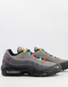 Nike Air Max 95 SE trainers in light charcoal-Grey