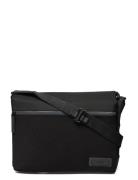 Tallinn Shoulder Bag L Skulderveske Veske Black JOST