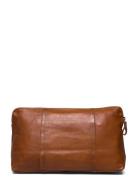 Basic Large Toiletry Bag Toalettveske Brown Still Nordic