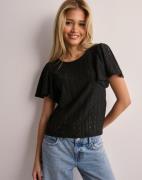 Only - Svart - Onlriverside S/S Flaired Top Jrs