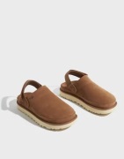 UGG - Brun - W Goldenstar Clog