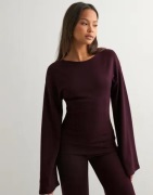 Nelly - Rød - Luxury Wide Sleeve Sweat