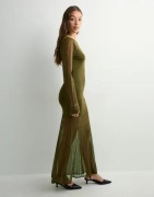 Malina - Grønn - Haisley sheer knitted maxi dress