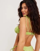 Nelly - Grønn - Glowing Bikini Balcony