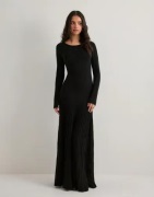Neo Noir - Svart - Sage Knit Dress