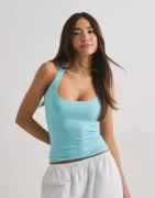 Nelly - Blå - Built In Bra Halterneck Top