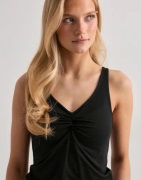 Pieces - Svart - Pcmaliva Sl V-Neck Top Jrs Noos Bc